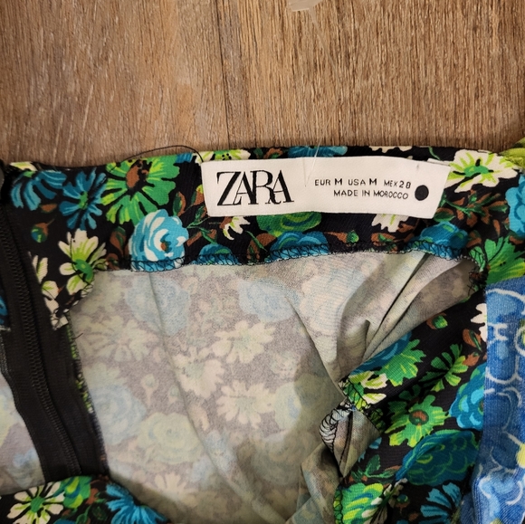 Zara (Bloggers Favorite) Off Shoulder Assymetrical Midi Dress Size Medium - Picture 12 of 15